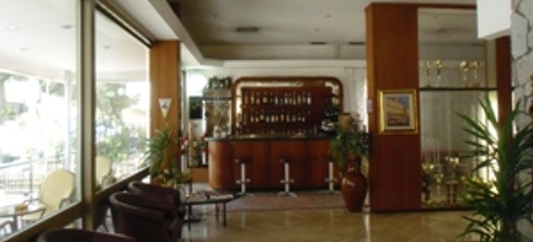 Hotel Columbia:  RIMINI