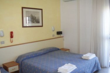 Hotel Arabesco:  RIMINI