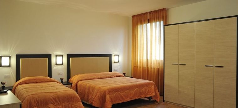 Hotel Residence Cimone:  RIOLUNATO - MODENA