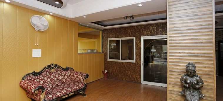 Hotel Oyo Rooms 083 Near Laxman Jhoola:  RISHIKESH