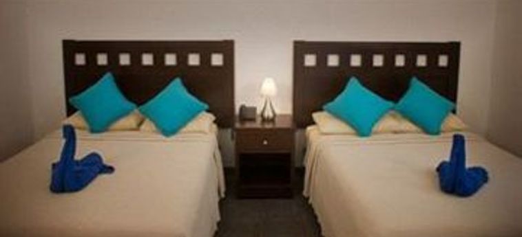 Hotel Dangelos Luxury Condos:  RIVIERA MAYA