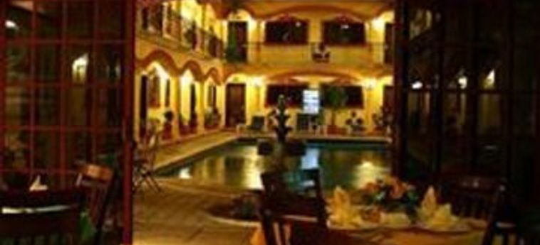 Playa Del Carmen Hotel By H&a:  RIVIERA MAYA