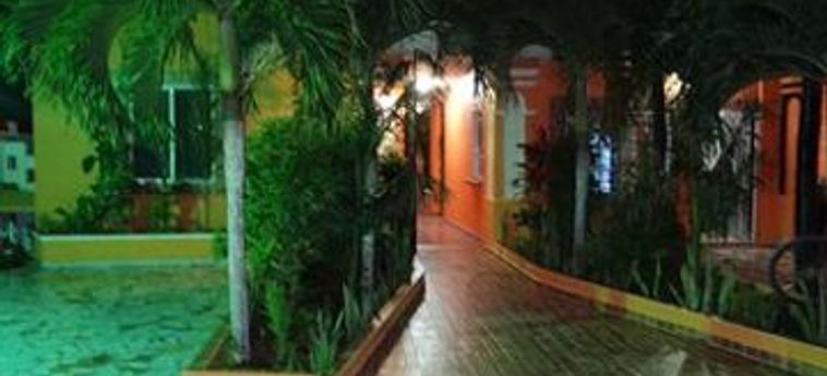 Hotel Hacienda Inn Tulum:  RIVIERA MAYA