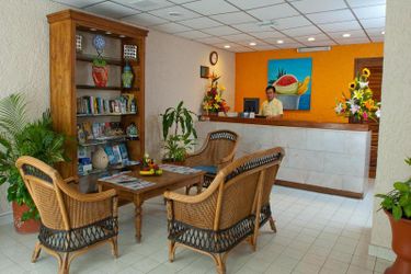 Hotel Suites Bahia:  RIVIERA MAYA