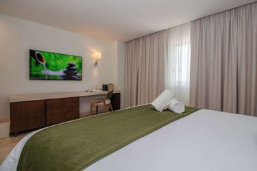Hotel Suites Bahia:  RIVIERA MAYA