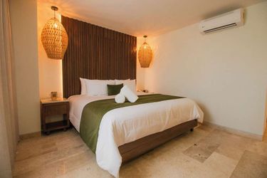 Hotel Suites Bahia:  RIVIERA MAYA