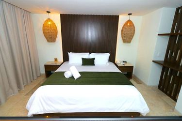 Hotel Suites Bahia:  RIVIERA MAYA