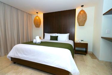 Hotel Suites Bahia:  RIVIERA MAYA