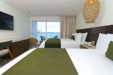 Hotel Suites Bahia:  RIVIERA MAYA