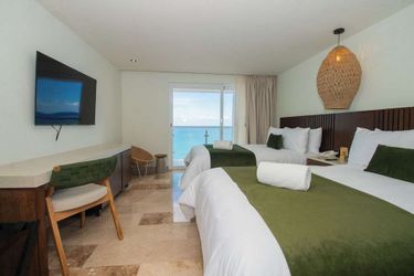 Hotel Suites Bahia:  RIVIERA MAYA