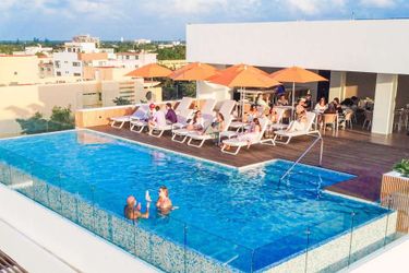 Hotel Suites Bahia:  RIVIERA MAYA