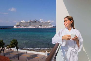 Hotel Suites Bahia:  RIVIERA MAYA