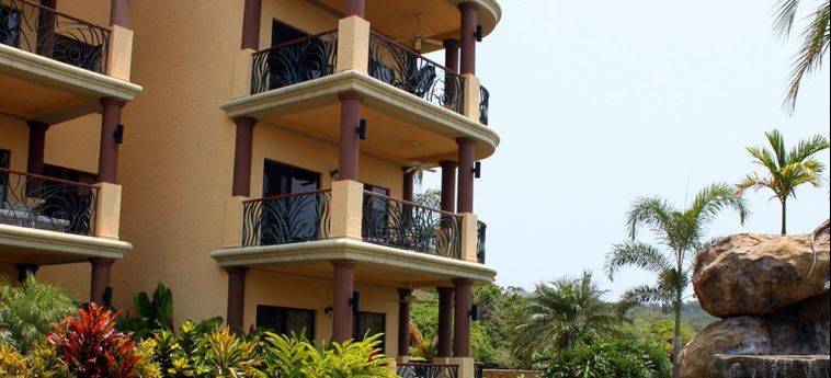 Hotel Clarion Suites Roatan At Pineapple Villas:  ROATAN