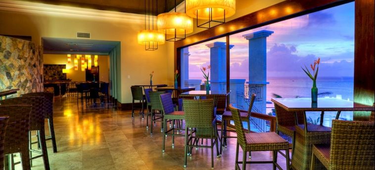 Hotel Pristine Bay Resort:  ROATAN