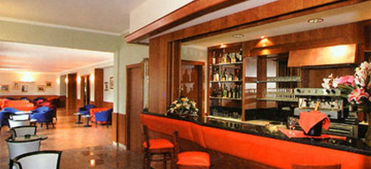 Hotel Victoria:  ROCCARASO - RIVISONDOLI - L'AQUILA