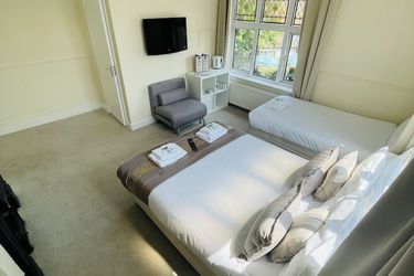 Hotel The Six Bells Rochester: Photo 