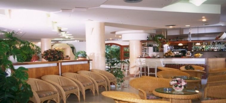 Hotel Baia Santa Barbara:  RODI GARGANICO - FOGGIA