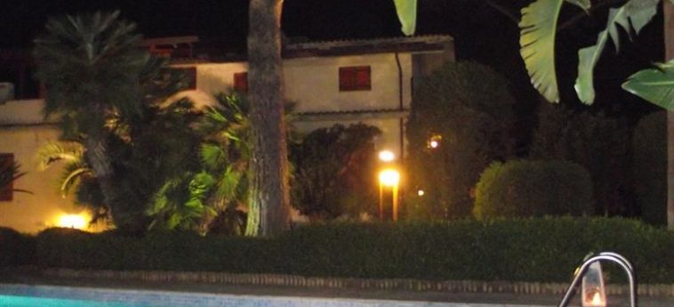 Hotel Residence Villa Laura:  RODI MILICI - MESSINA