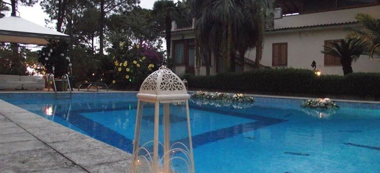 Hotel Residence Villa Laura:  RODI MILICI - MESSINA