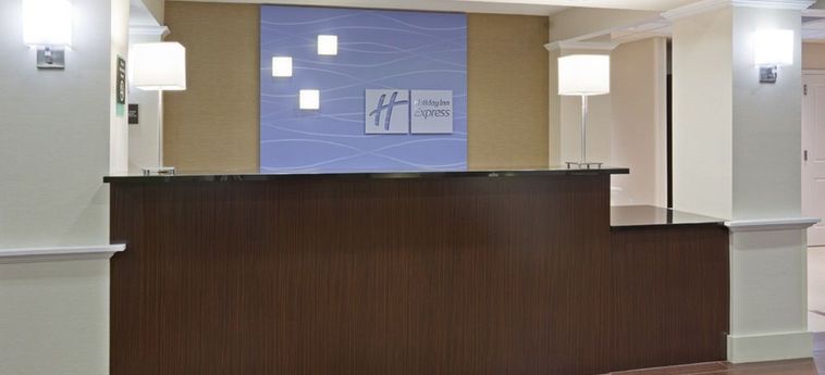 HOLIDAY INN EXPRESS & SUITES ROGERS 2 Stelle