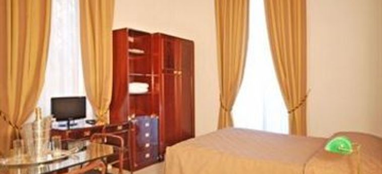 Hotel Residence Villa Tassoni:  ROM