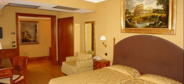 Hotel Homs:  ROM