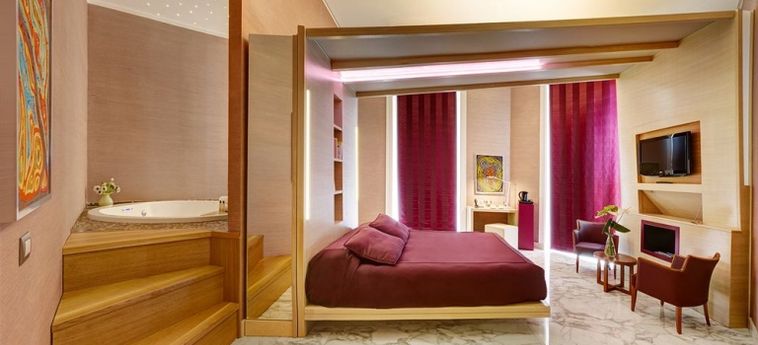 Hotel Dharma Luxury :  ROM