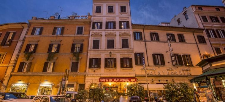 Hotel Suite In Rome Historic:  ROM