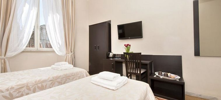 Hotel Laterani Suite:  ROM