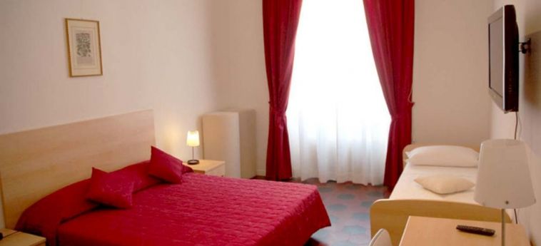 Hotel Federico Suite:  ROM