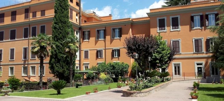 Hotel Villa Maria Rosa Molas:  ROM