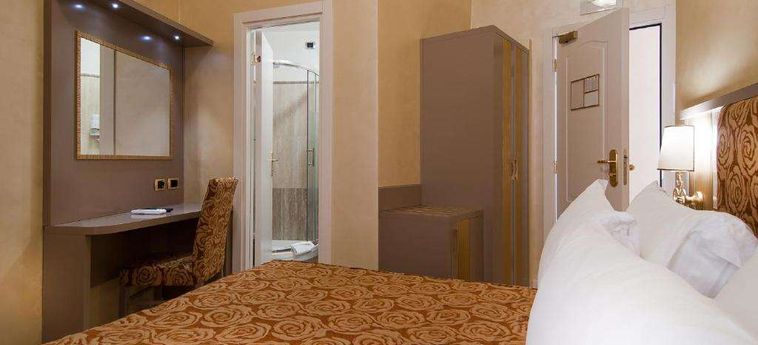 Hotel B&Amp;B Fellini Rom: Foto 