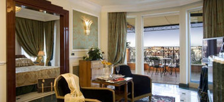 Hotel Regina Baglioni:  ROM