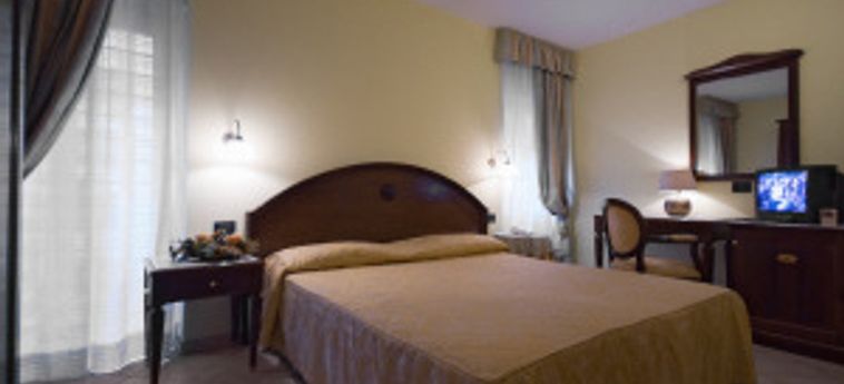 Hotel Tuscolana:  ROM