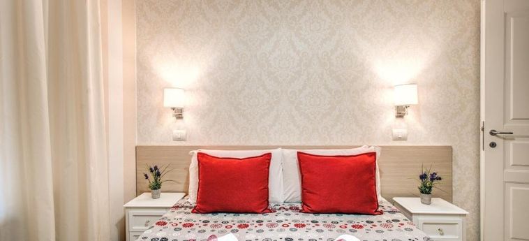 Hotel Marta Inn:  ROMA