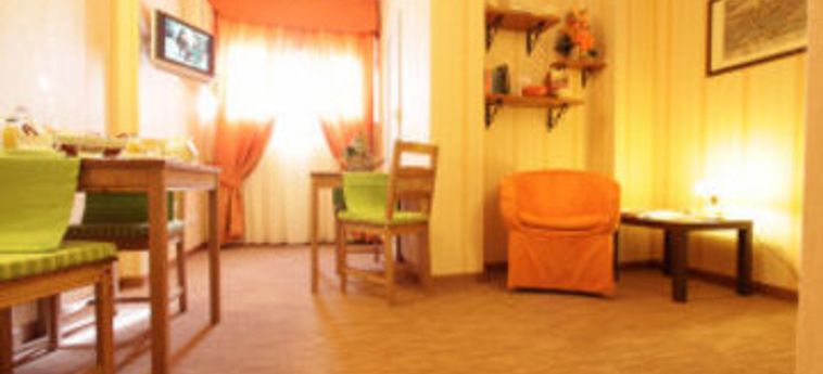 Hotel Arancino Affittacamere:  ROMA