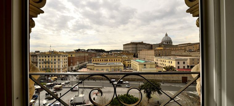 Hotel A View & A Touch Of Rome:  ROMA