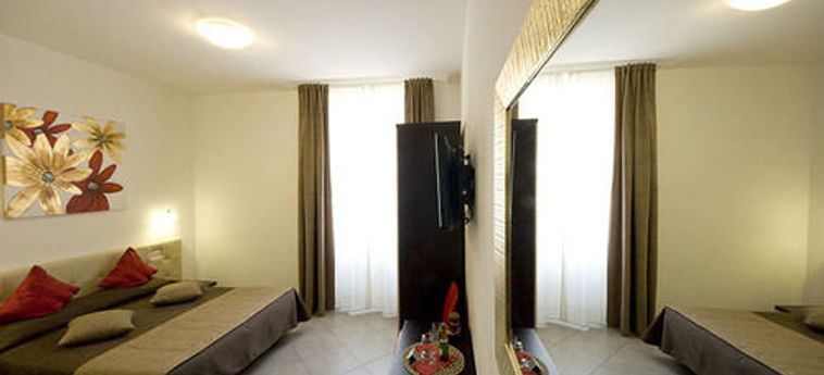 Hotel Ara Pacis Inn:  ROMA