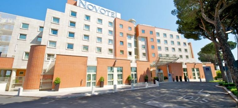 Hotel Novotel Roma Est:  ROMA