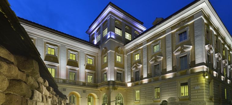Palazzo Montemartini, A Radisson Collection Hotel:  ROMA
