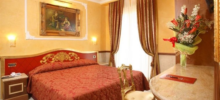 Clarion Collection Hotel Principessa Isabella:  ROMA