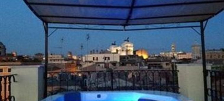Hotel Relais Badoer:  ROMA