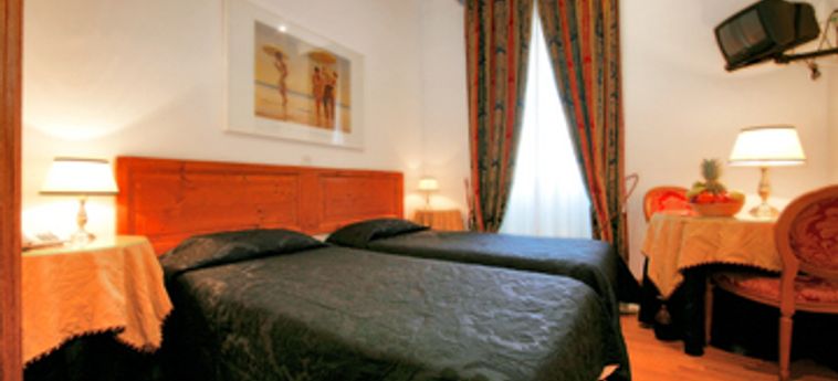 Hotel Locanda Del Fante:  ROMA
