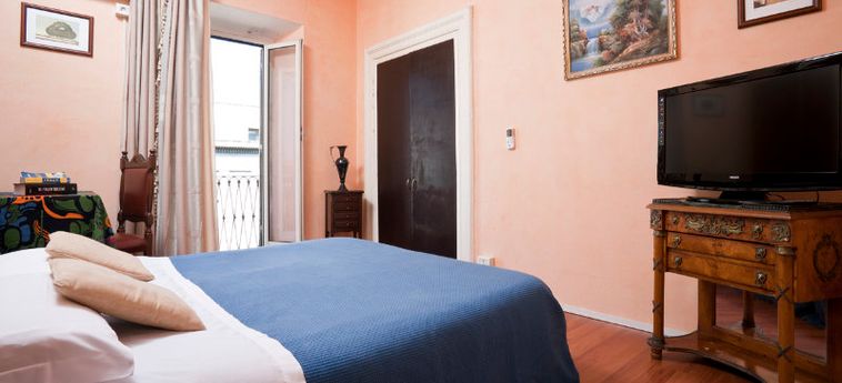Sicilia Suite Bed And Breakfast:  ROMA