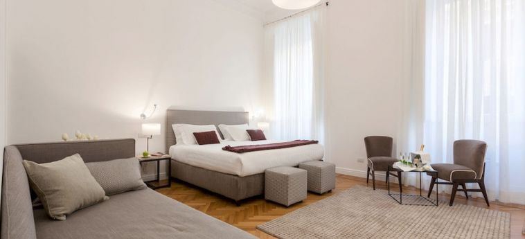 Hotel 504 Corso Suites:  ROMA