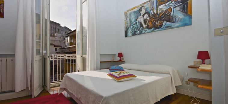 House & The City - Colosseo Apartments:  ROMA