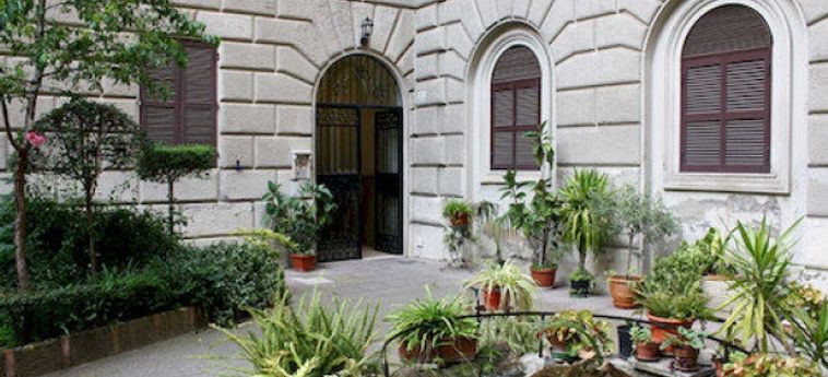 Sergio House:  ROMA