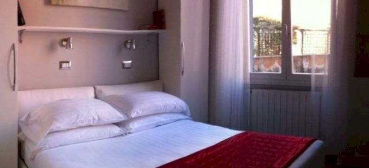 Hotel Lata Luxury Rooms:  ROMA