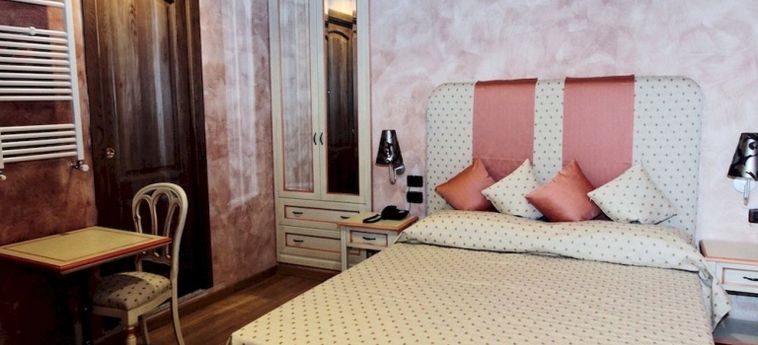 Hotel Rhona's Rooms:  ROMA