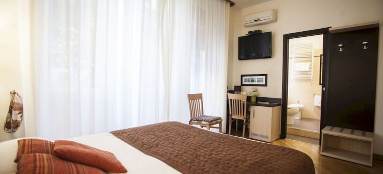 Aventino Guest House:  ROMA